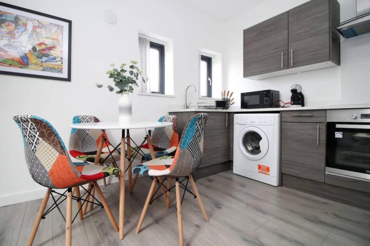 Flat In Cardiff City Centre المظهر الخارجي الصورة